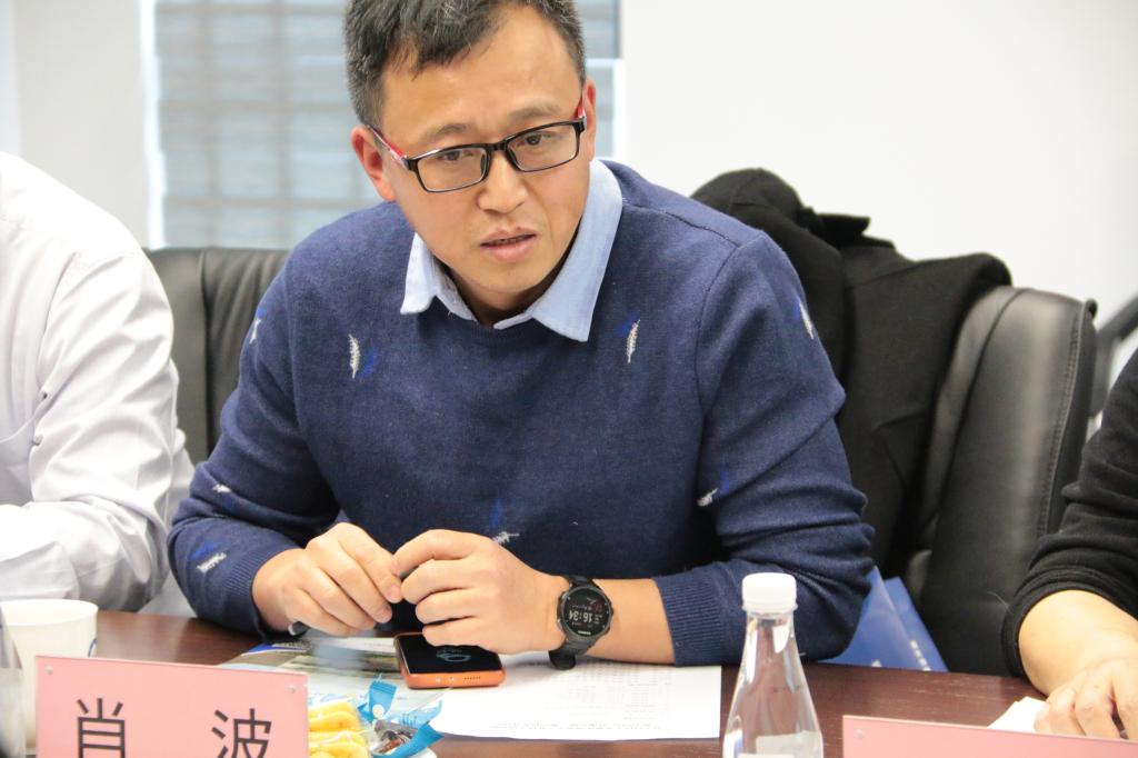 重研院隆重举行重点校友座谈会-电子科技大学重庆微电子产业技术研究